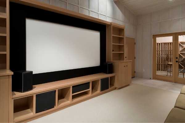 Follow these steps to build a home entertainment theater in your home.